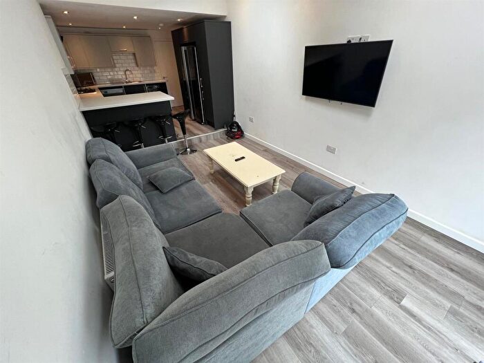 4 Bedroom Terraced House To Rent In Terry Road, Coventry, CV1
