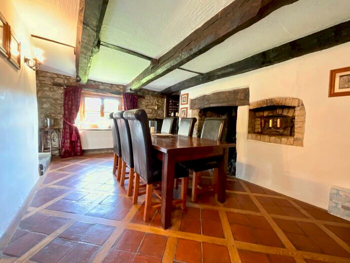 3 Bedroom Detached House For Sale In Glascoed, Usk, NP4