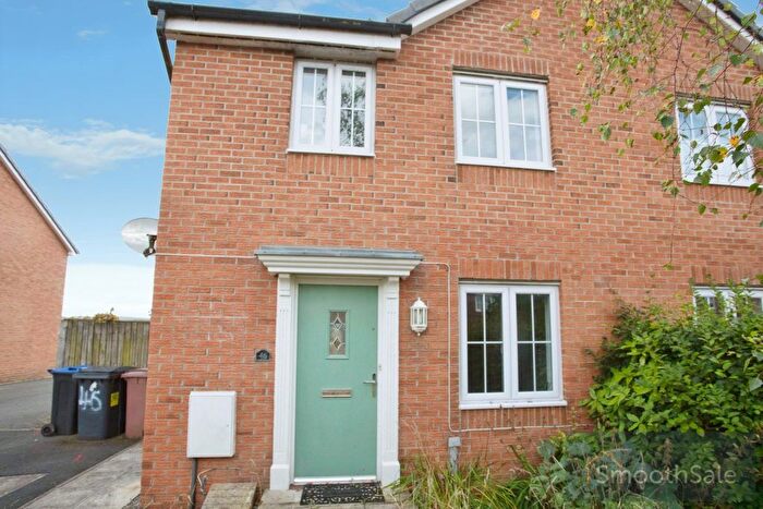 3 Bedroom Semi-Detached House For Sale In Weavers Avenue, Frizington, CA26