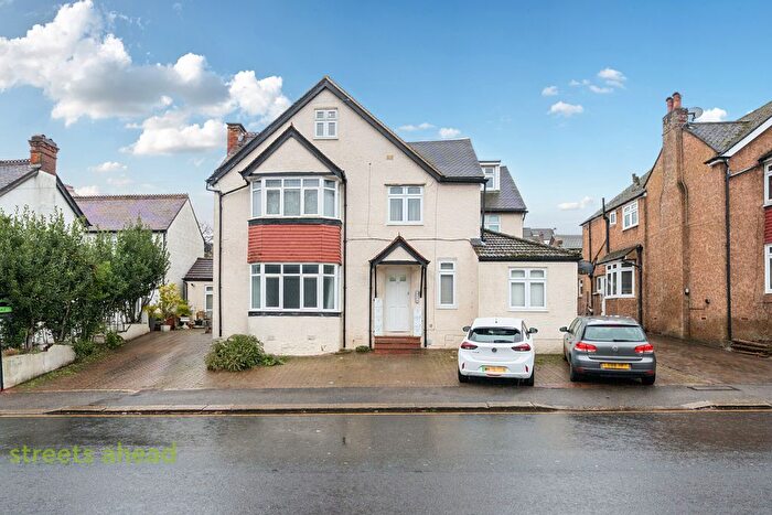 1 Bedroom Flat To Rent In Reddown Road, Coulsdon, CR5