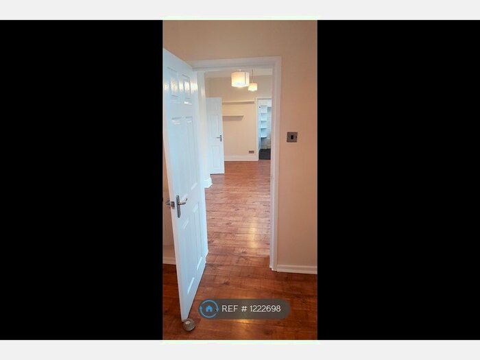 1 Bedroom Flat To Rent In Talbot Court, Southampton, SO14