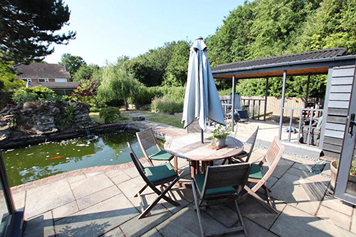 2 Bedroom Bungalow For Sale In New Town Road, Thorpe Le Soken, CO16