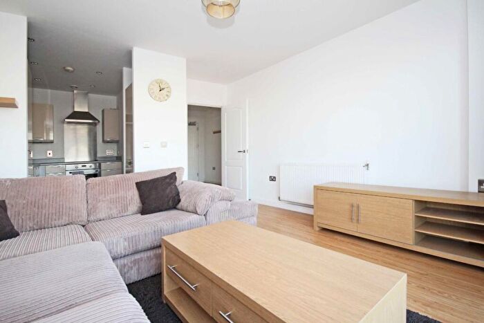 1 Bedroom Flat To Rent In Central Way, London, NW10