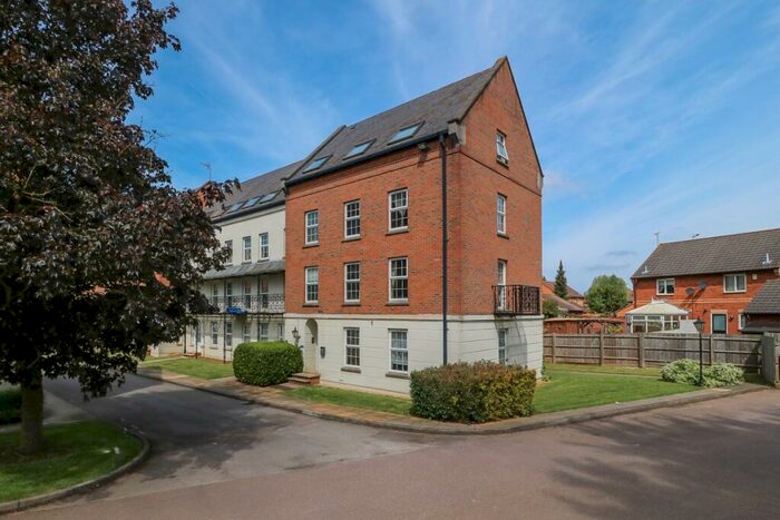 2 Bedroom Apartment To Rent In Victoria Place, Banbury, OX16