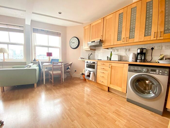 2 Bedroom Apartment To Rent In Bristol, Colston Street, BS1