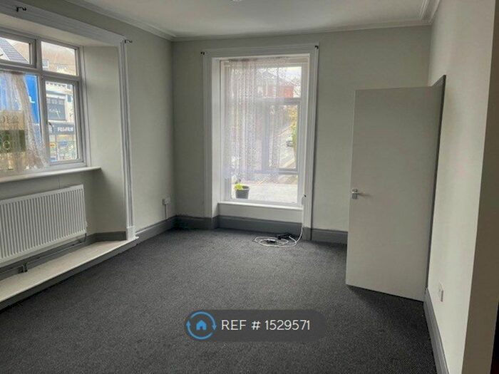 1 Bedroom Flat To Rent In Uplands, Swansea, SA2