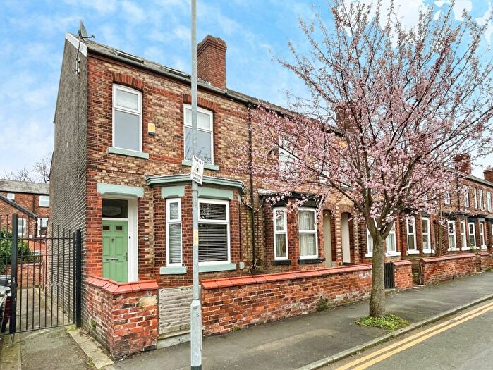 4 Bedroom End Of Terrace House For Sale In Davenport Avenue, Manchester, Greater Manchester, M20