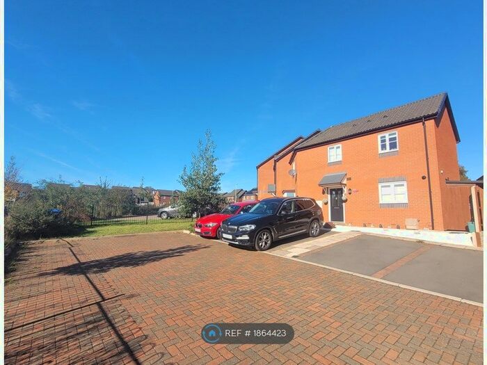 3 Bedroom End Of Terrace House To Rent In Viceroy Gardens, Leamington Spa, CV31