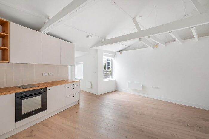1 Bedroom Flat To Rent In Westgate Street, London, E8