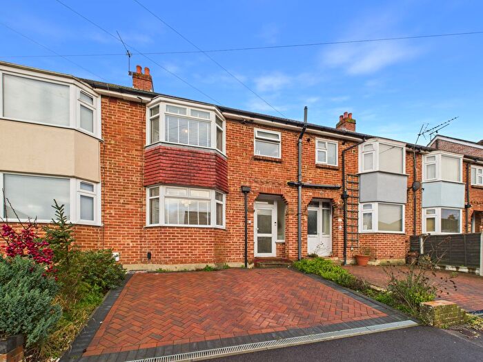 3 Bedroom Terraced House For Sale In Elmhurst Road, Fareham, PO16