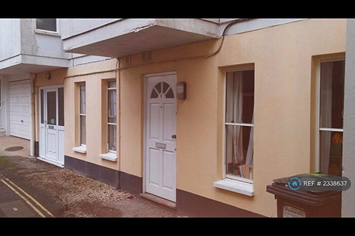 1 Bedroom Flat To Rent In Shaftesbury House, Dawlish, EX7