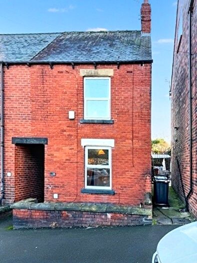3 Bedroom End Of Terrace House To Rent In Woodgrove Road, Sheffield, S9
