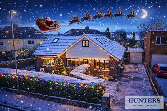 5 Bedroom Detached Bungalow For Sale In Peasehill Close, Rawdon, Leeds, LS19