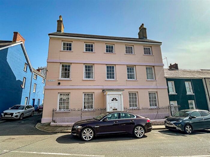 1 Bedroom Flat To Rent In Bush Row, Willesden House Bush Row, SA61