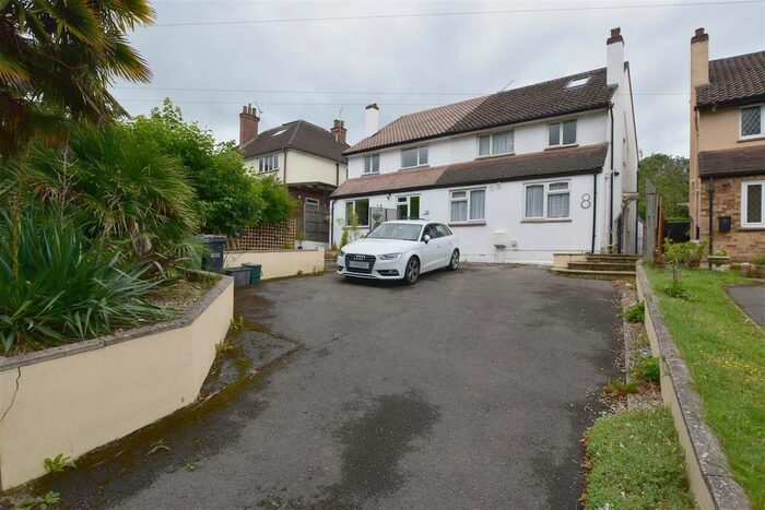 4 Bedroom Semi-Detached House To Rent In Woodlands Road, Redhill, RH1