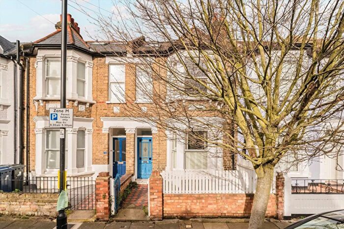 2 Bedroom Flat To Rent In Bridgman Road, Chiswick, W4