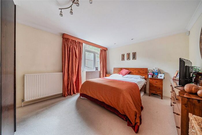 5 Bedroom Detached House For Sale In Chesterfield Drive, Sevenoaks, Kent, TN13