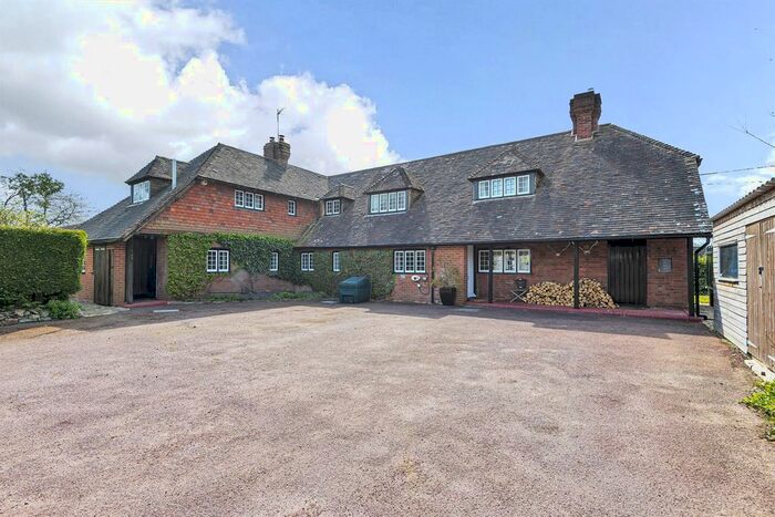 5 Bedroom Detached House For Sale In Faygate Lane, Rusper, RH12