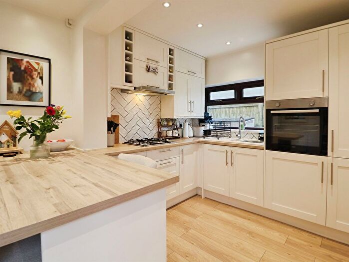 3 Bedroom Semi Detached House For Sale In Heol Haulfryn, Tonyrefail, Porth, CF39