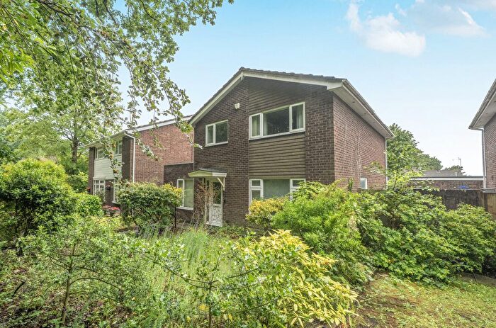 4 Bedroom Detached House For Sale In Coxford Road, Lordswood, Southampton, Hampshire, SO16