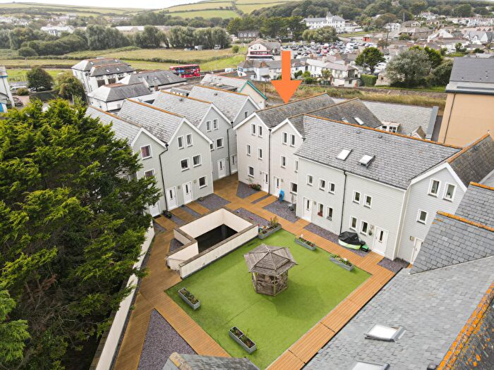 4 Bedroom Town House To Rent In The Strand, Bude, EX23