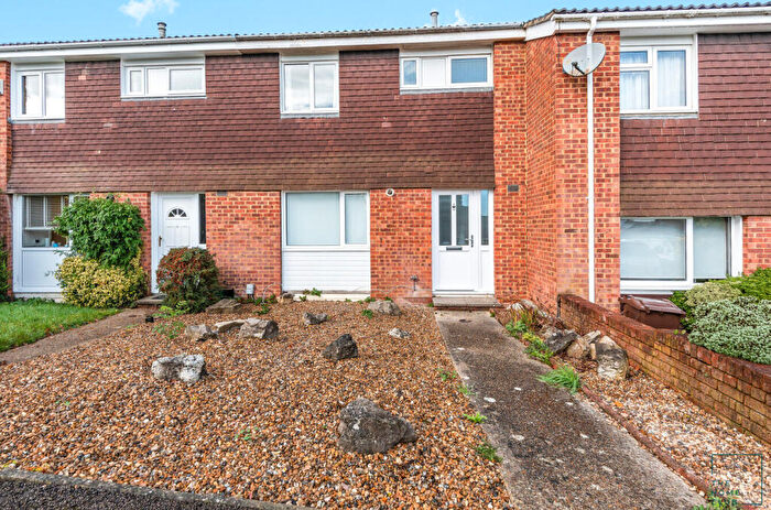 4 Bedroom Terraced House To Rent In Park Barn Drive, Guildford, GU2