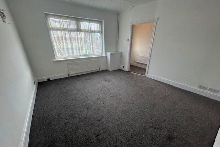 2 Bedroom Property To Rent In Fairway Road, Blackpool, FY4