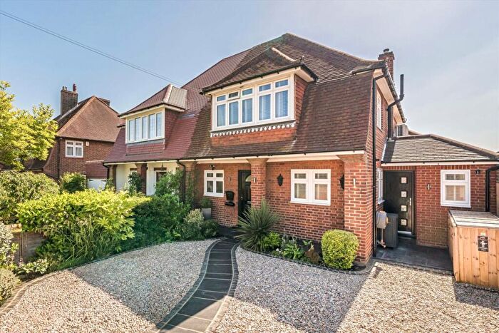 3 Bedroom Semi Detached House For Sale In Elmcroft Drive, Chessington, KT9