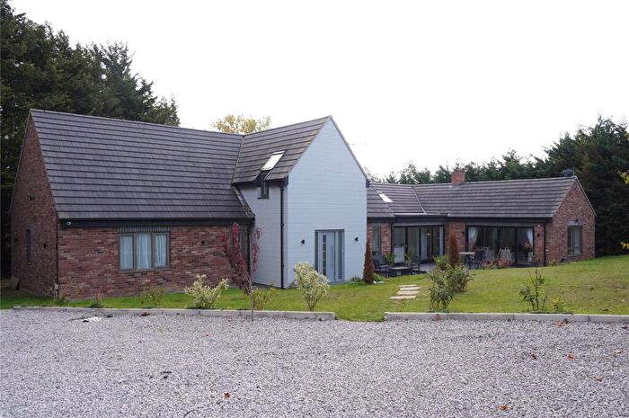 5 Bedroom Detached House To Rent In The Highlands, Exning, Newmarket, Suffolk, CB8
