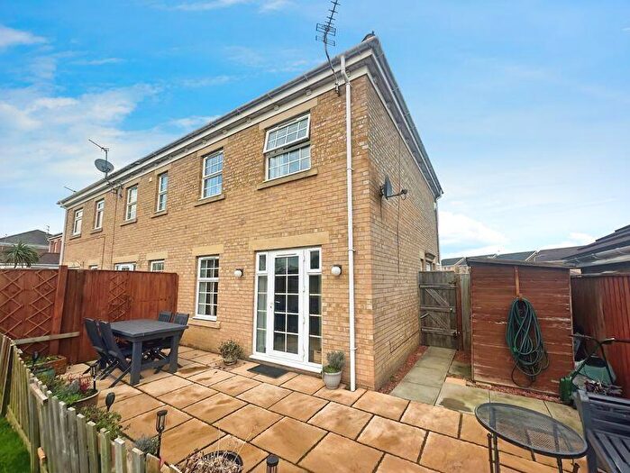 3 Bedroom Semi Detached House For Sale In Aintree Close, Ashington, NE63