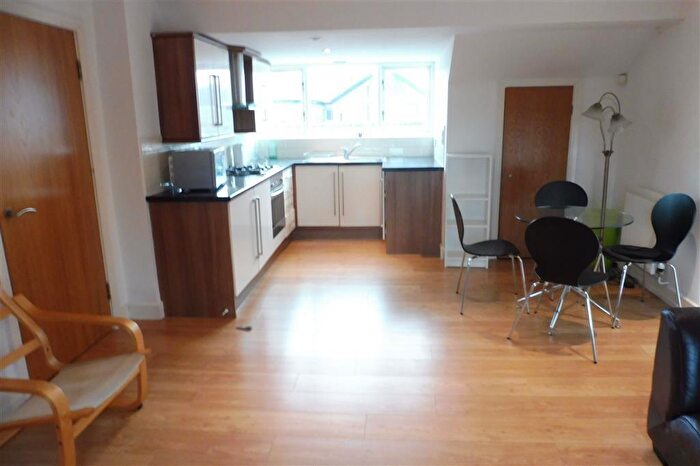 1 Bedroom Apartment To Rent In Chestnut Grove, Wavertree, Liverpool, L15