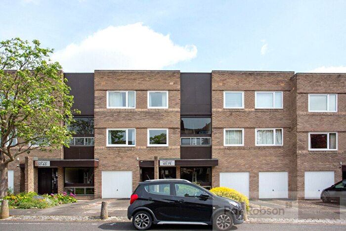 2 Bedroom Apartment To Rent In Chandler Court, Adderstone Crescent, Jesmond, Newcastle Upon Tyne, NE2