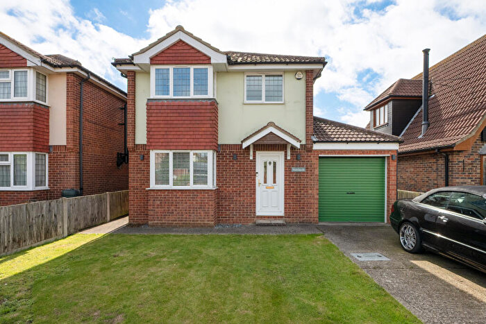 3 Bedroom Detached House For Sale In Newlands, Spire Avenue, Whitstable, Kent, CT5