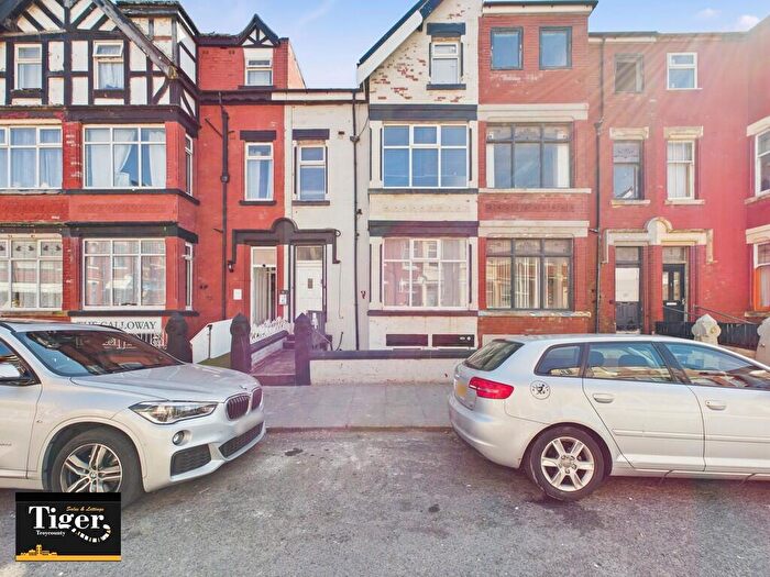 1 Bedroom Flat To Rent In Lonsdale Road, Blackpool, FY1