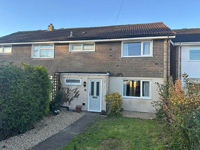 3 Bedroom Terraced House To Rent In Westfield Road, Frome, BA11