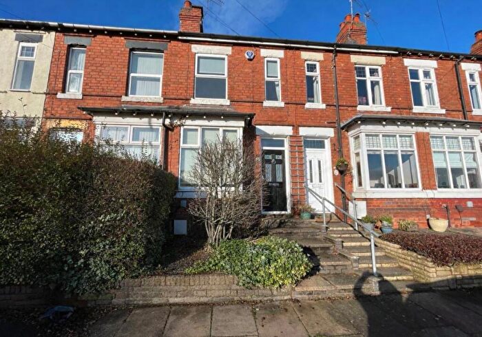 3 Bedroom Terraced House For Sale In Hampton Court Road, Birmingham, West Midlands, B17