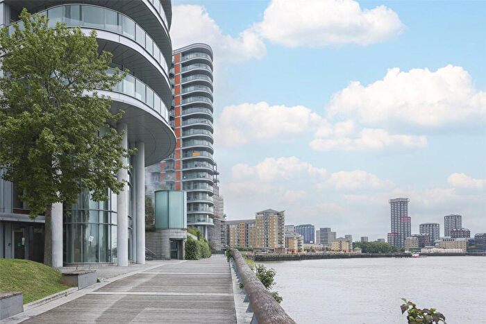 1 Bedroom Apartment For Sale In Blackwall Way, Blackwall, E14
