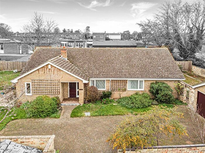 3 Bedroom Detached Bungalow For Sale In High Street, Bottisham, Cambridge, CB25