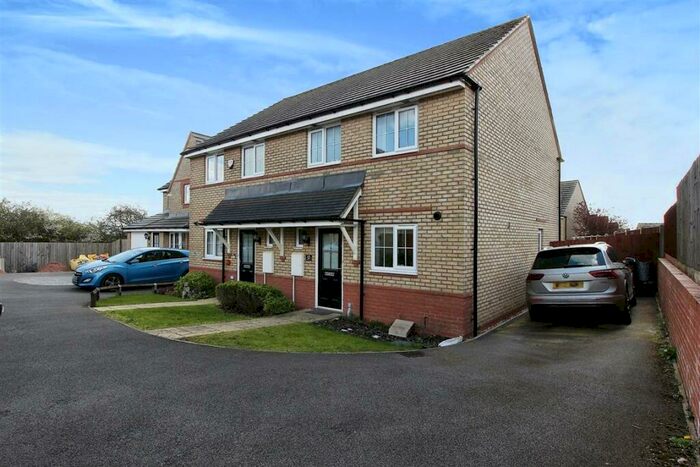 3 Bedroom Semi-Detached House For Sale In Shackleton Close, Corby, NN18