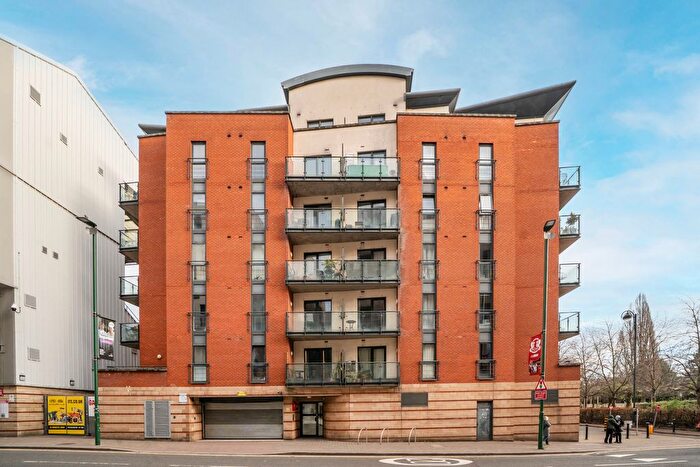 1 Bedroom Flat For Sale In Johnston Court, Oliver Road, London, E10