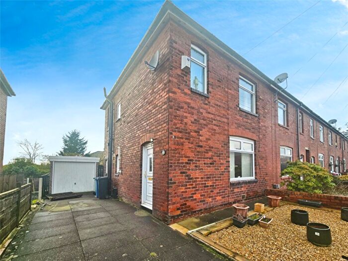 3 Bedroom End Of Terrace House For Sale In Old Lane, Bury, Greater Manchester, BL9