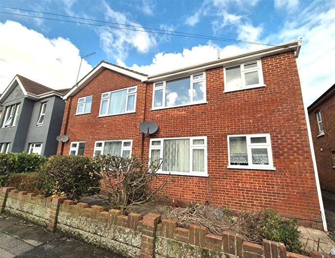 1 Bedroom Flat For Sale In Elmes Road, Bournemouth, BH9