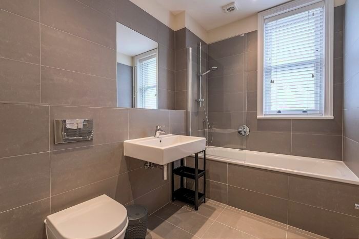 1 Bedroom Flat To Rent In King Street, London, W6