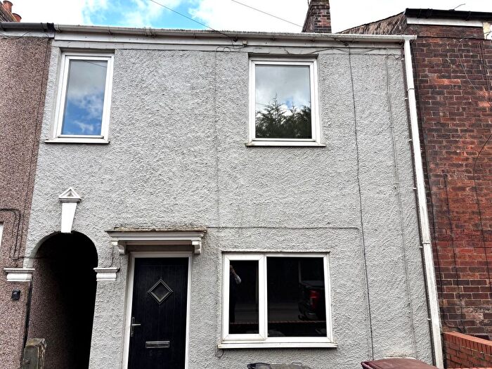 3 Bedroom Property To Rent In Top Road, Calow, Chesterfield, S44