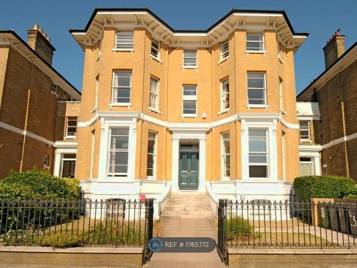 2 Bedroom Flat To Rent In Dartmouth Terrace, London, SE10