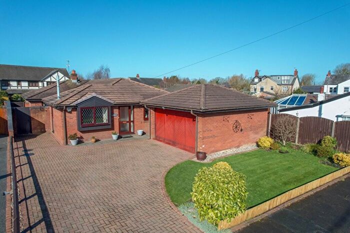 4 Bedroom Detached Bungalow For Sale In Dale Avenue, Longton, PR4
