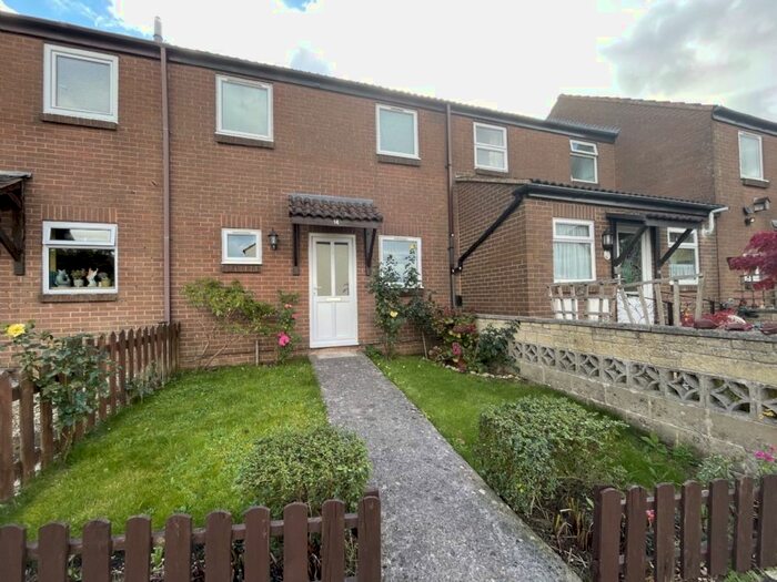 2 Bedroom Terraced House To Rent In Castle Court, Shepton Mallet, BA4