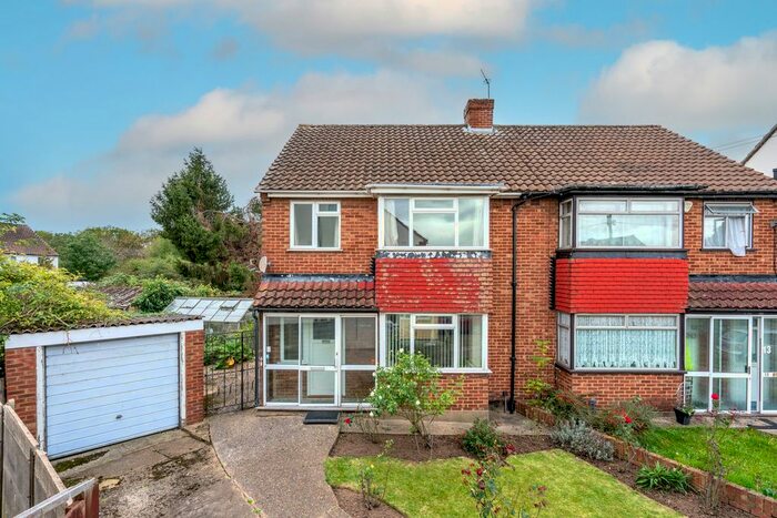 3 Bedroom Semi-Detached House For Sale In Chitterfield Gate, West Drayton, UB7