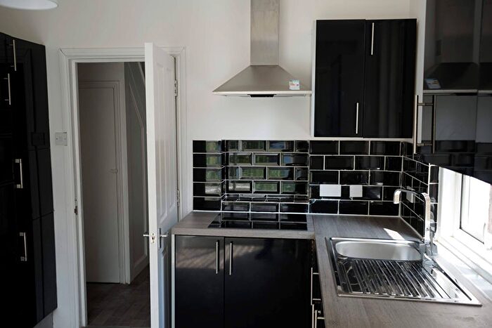 5 Bedroom Property To Rent In Sandhurst Road, Southampton, SO15