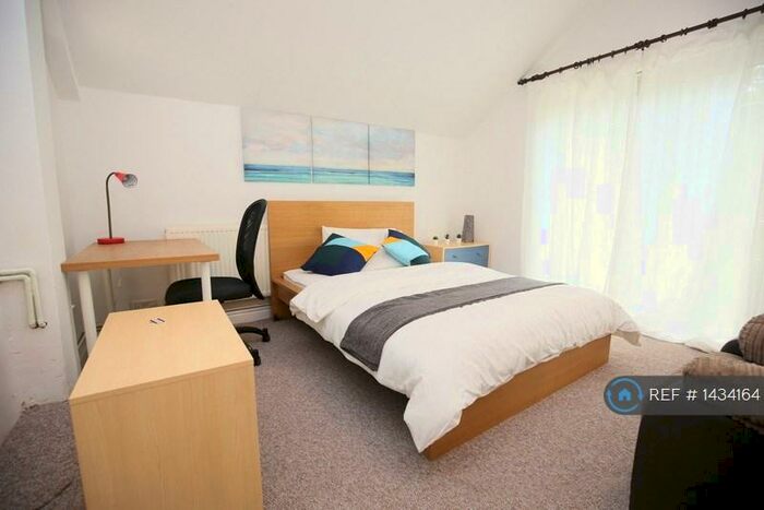 6 Bedroom Terraced House To Rent In Grosvenor Road, Coventry, CV1